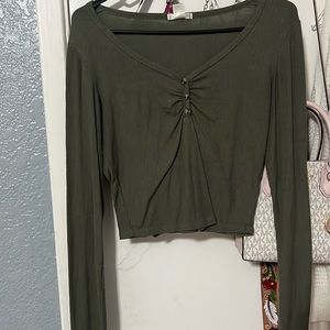 Long sleeve crop top